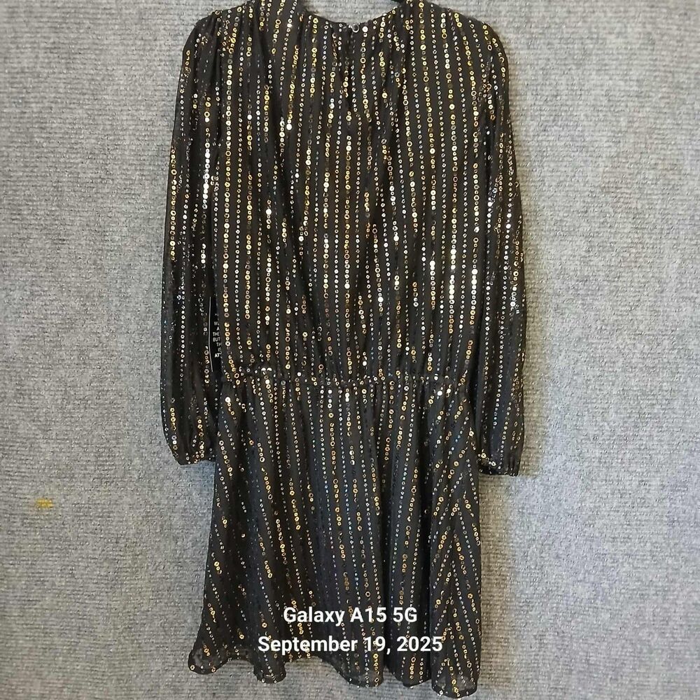 White House Black Market Long-Sleeve Sequin Blouson Dress – Size Medium Cocktail - Picture 4 of 10